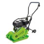Grüne Zipper Rüttelplatte ZI-RPE60 mit Fahrwerk, ideal für Bodenverdichtung im Garten- und Landschaftsbau.