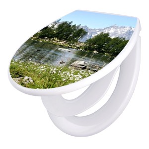 Banjado WC-Sitz Familie mit Bergidylle Motiv. Klodeckel mit Kindersitz und Absenkautomatik.