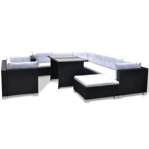 Schwarzes 10-tlg. vidaXL Garten-Lounge-Set aus Rattan mit Tisch und cremeweißen Auflagen.