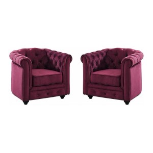 Zwei bordeauxfarbene Chesterfield Loungesessel aus Samt. Elegantes 2er-Set mit gerader Rückenlehne für Wohnzimmer.