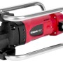 PROREGAL Betonrüttler 2300W mit 4m Schlauch. Rot-schwarzes Gerät mit silbernem Schutzrahmen.