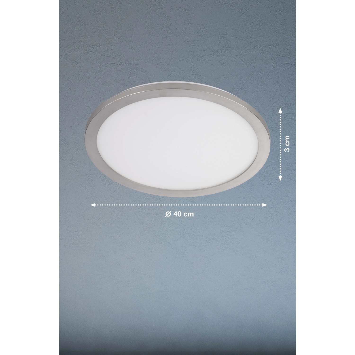 Eckige LED-Deckenleuchte Gotland in Weiß-Nickel, 40 cm Durchmesser. Moderne Deckenlampe für Bad und Wohnraum.