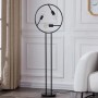 Moderne, schwarze Lucande Stehlampe Linnard mit drei E27 Fassungen für Wohnzimmer.