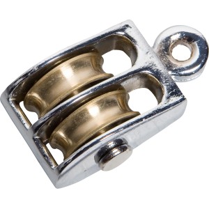 Doppelte, verzinkte Blockseilrolle mit zwei goldenen Metallrollen zur Seilführung.