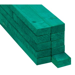 Stapel grüne, imprägnierte Fichte/Tanne Latten, sägerau, 24x48x2000 mm.