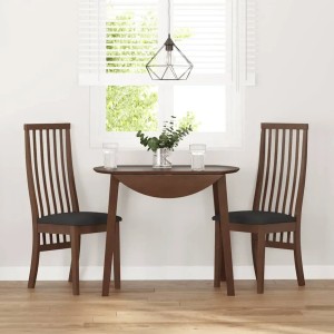 Zwei braune Esszimmerstühle aus Gummibaum-Massivholz mit schwarzen Polstern und hoher Rückenlehne. Ergonomisches Design.