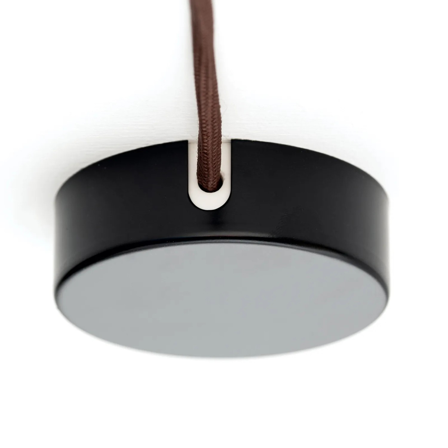 Schwarze Orion Lightstyle Verteilerdose aus Metall (Ø 70 mm) für Lampen und Leuchten.