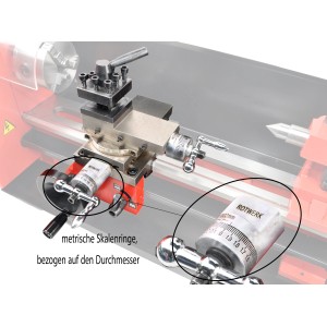 Detailaufnahme der Rotwerk EDM 300 DS Drehmaschine mit metrischen Skalenringen.