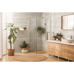 Badezimmer mit Grosfillex Wandpaneelen Element 3D Optik Romano Bianco Brillant.