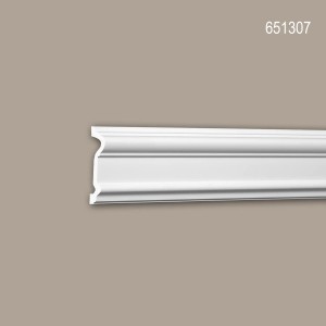 Weiße PROFHOME Wand- und Friesleiste (12 Stk.) für Paneel-Zubehör. Detailaufnahme der Zierleiste.