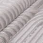 Nahaufnahme: Ayyildiz Kurzflorteppich Sahara in Silber mit Streifenmuster.