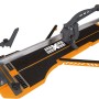 Cross Tools Manueller Fliesenschneider CUT 730 mit Wolframcarbid-Schneidrad und Auflageerweiterungen.