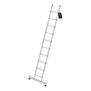 PROREGAL Anlegeleiter mit 10 Sprossen und Traverse für sicheren Stand.