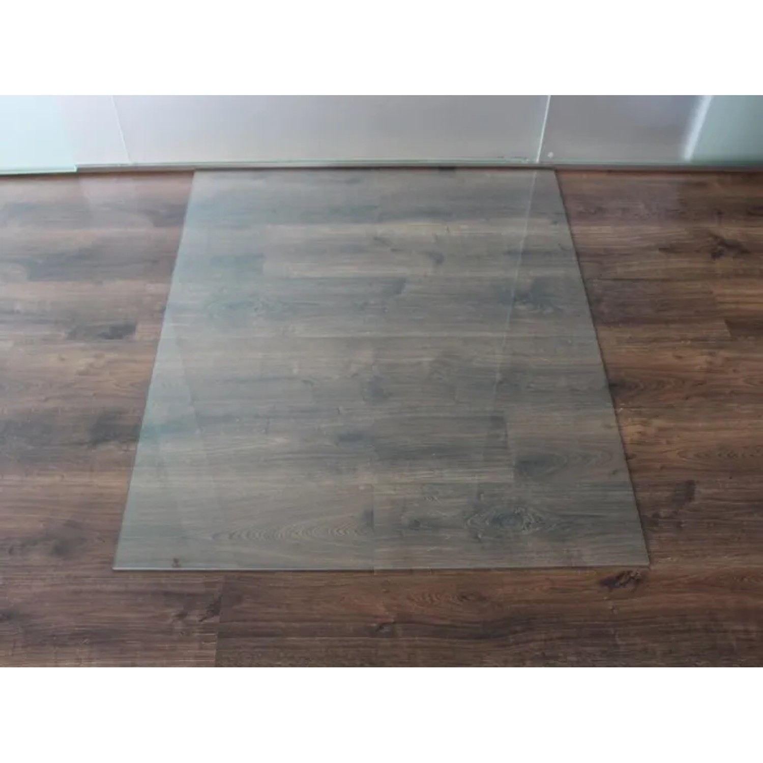 Rechteckige ECOfoxx Funkenschutz Glasbodenplatte, 120x130 cm, für Kamin und Ofen.