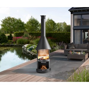 Buschbeck Edelstahlgrill Auckland Schwarz mit Grillrost im Garten.