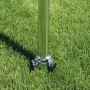 Schneider Bodendübel für Schirmständer, verzinkter Stahl, mit Zentrierschrauben im grünen Gras.