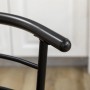 Detail des schwarzen Metallgestells eines Stuhls der HOMCOM Essgruppe, gebogen mit abgerundeter Kappe.