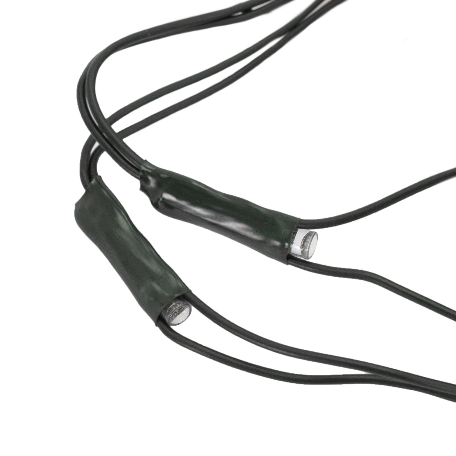 Detailaufnahme eines warmweißen LED Lichternetzes (2x1m) von ECD Germany für Weihnachten.