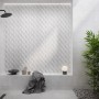 Cersanit Wandfliese Steingut Lichtgrau Decoration 30x60 cm in modernem Bad mit geometrischer Struktur.