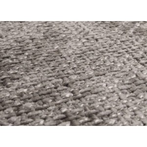 Nahaufnahme des dunkelgrauen Chenille-Stoffbezugs der BERLINLODGE Sitzbank. Die weiche, strukturierte Oberfläche des Polstermaterials.