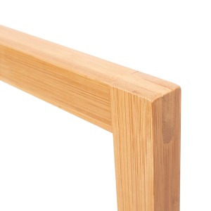 Detailaufnahme: Bambus Handtuchhalter von Schulte, Holzstruktur sichtbar.