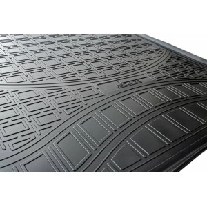 Schwarze Gummi Kofferraumwanne für Smart Fortwo III ab 2014, passgenaues Autozubehör mit Rillenmuster.