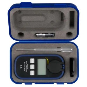 PCE Instruments Fruchtzucker Refraktometer DRB 2 im blauen Koffer mit Zubehör.