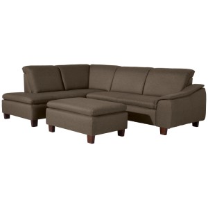 Braunes Max Winzer Ecksofa Aaron mit Ottomane links und 2-Sitzer rechts in Sahara-Optik.