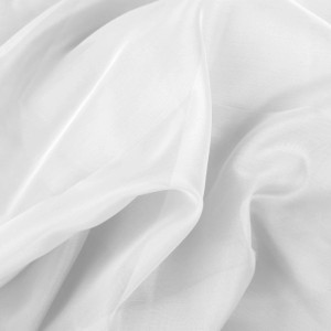 Detailaufnahme des weißen Dekoschals Noella, 2er Pack, aus Voile. Fensterdekoration.