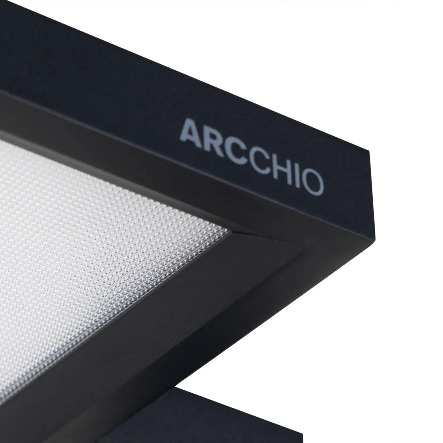 Detailaufnahme: Schwarze Arcchio LED Bürostehleuchte Nelus mit Lichtpanel.