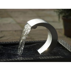 Ubbink Mamba S LED Wasserfall aus Edelstahl mit warmweißem Licht für Teich oder Pool.