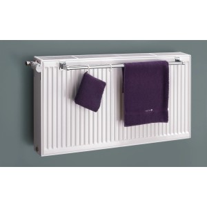 Ximax Handtuchhalter 540 mm, weiß, an Heizkörper mit Handtüchern.