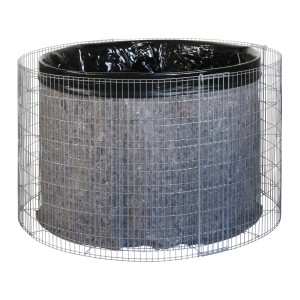 Gabionen-Wasserfass 750 l mit Teichfolie und Trennvlies, zur individuellen Befüllung mit Steinen.