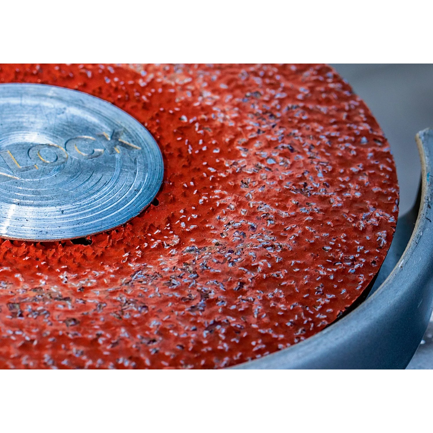 Bosch Expert Fiberscheibe X-Lock R781, Ø 125mm, K36. Zubehör für Winkelschleifer.