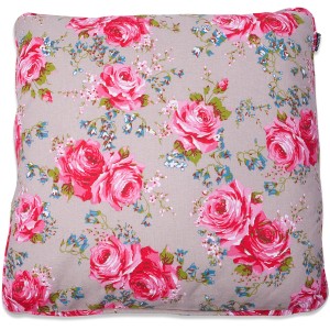 Beiges In the Mood Rosemary Kissen 45x45 cm mit Rosenmuster für Gartenstühle.