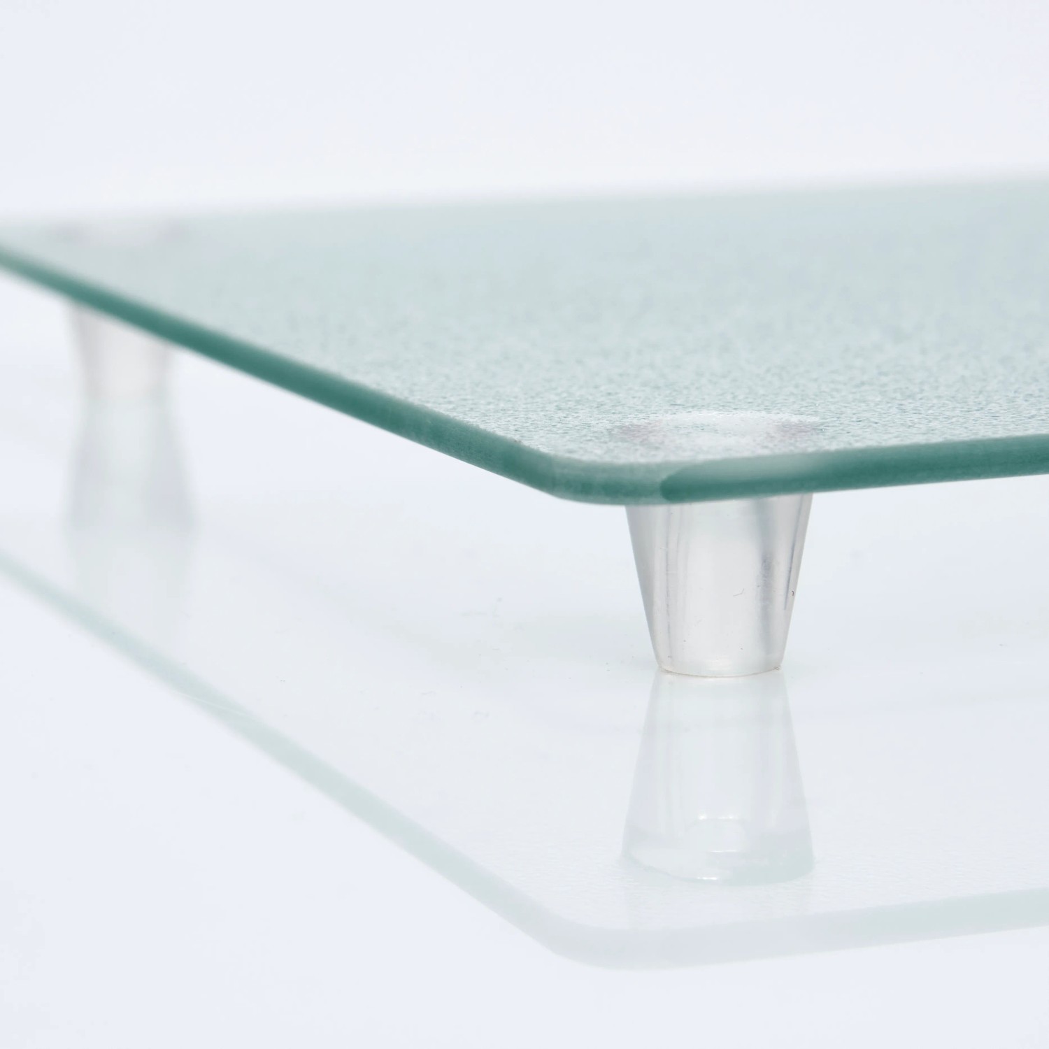 Zeller Glasschneideplatten-Set, 2-teilig, transparent, mit Füßen. Ideal als Schneidebretter oder Herdabdeckung.