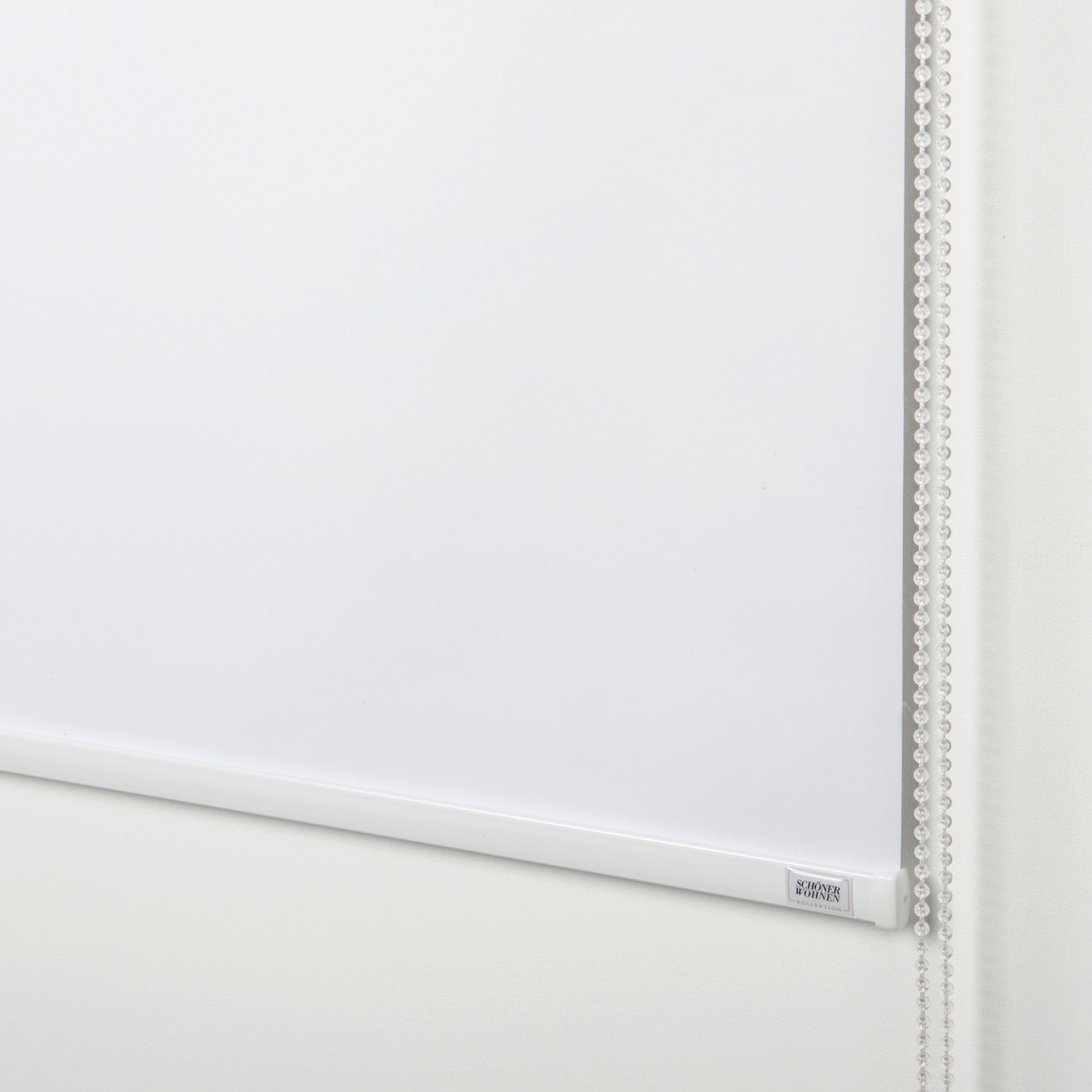 Schöner Wohnen Thermo-Rollo Martha, 45x150 cm, Weiß, mit Seitenzug und alubeschichteter Rückseite.