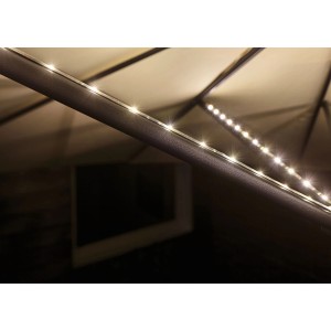 Paulmann Schirmbeleuchtung: LED Strip am Sonnenschirm für warmweißes Licht.