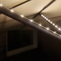 Paulmann Schirmbeleuchtung: LED Strip am Sonnenschirm für warmweißes Licht.