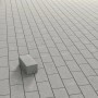 Graue Rechteck-Pflastersteine aus Beton, 20x10x8 cm, verlegt als Gehweg.