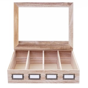 Naturbraune MCW Besteckkiste C25 aus Holz mit 4 Fächern und Etikettenhaltern.