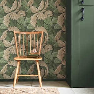 Grüne William Morris Vliestapete Acanthus mit Blättermuster, 10x0,52m.