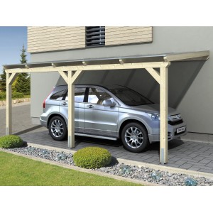 Skan Holz Carport Vogtland aus Naturholz mit Auto. Einzelcarport mit Doppelstegplatten.