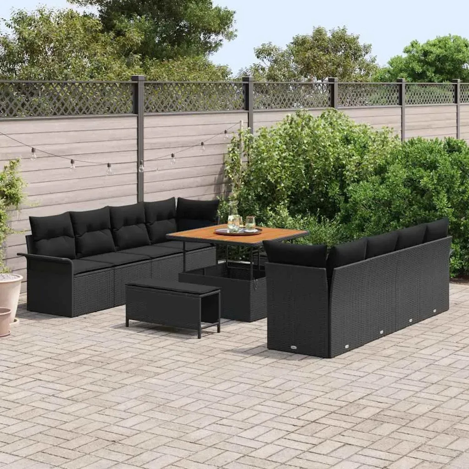 Schwarzes 11-tlg. vidaXL Garten-Sofa-Set aus Poly Rattan mit Tisch und verstellbarer Höhe.
