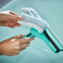 Leifheit Fensterwischer Window & Frame Cleaner L in Türkis mit Mikrofaserbezug und Abziehlippe.