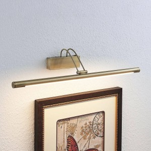 Moderne Lindby LED Wandleuchte Mailine in Bronze zur Bilderbeleuchtung im Wohnzimmer.