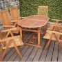 7-teilige Gartenmöbel-Gruppe Stockholm aus Eukalyptusholz mit Ausziehtisch und klappbaren Hochlehnern.