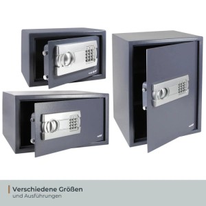Drei anthrazitfarbene HMF Möbeltresore mit geöffneten Türen und Elektronikschlössern, in verschiedenen Größen.