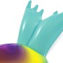 Detailansicht: Türkisfarbene Flossen des Bestway Schwimmtier Robbe mit Farbverlauf.