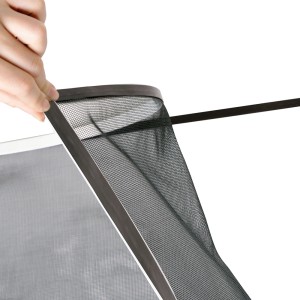 Detailaufnahme: Windhager Magnetfenster, weiß, 100x120 cm, Insektenschutzrahmen mit Magnetbefestigung.